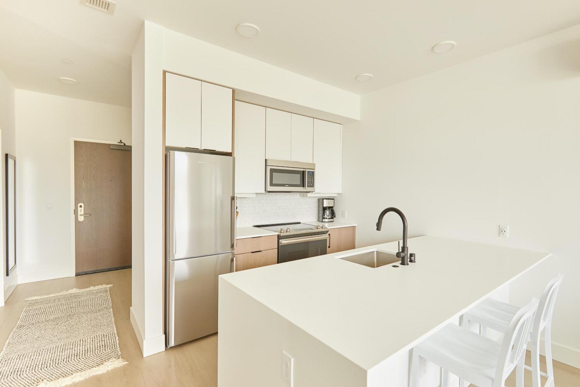 Sonder At Solis Seattle Bilik gambar